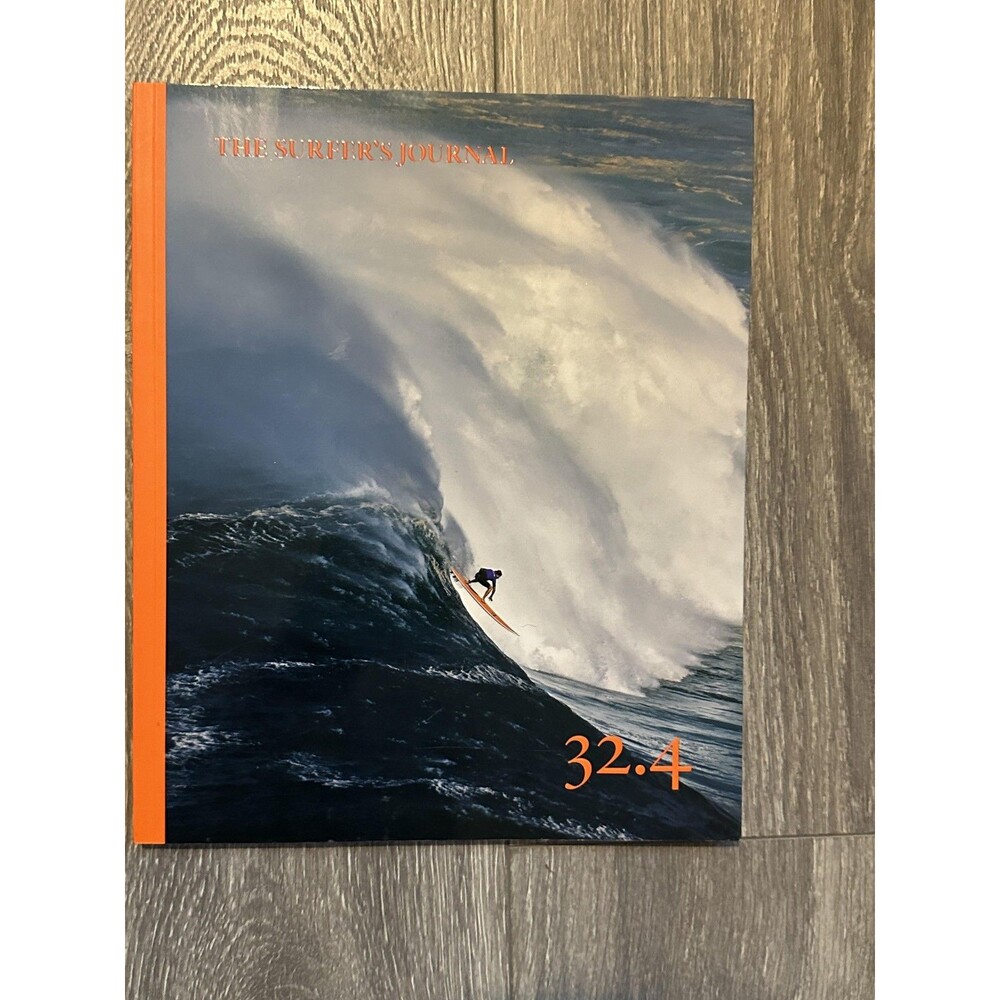 The Surfer's Journal 32.4 Volume 32 Issue 4 Surfing Magazine Softcover Book